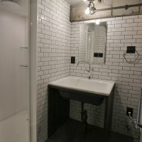 大阪市西区南堀江1丁目の賃貸物件/水回りは白タイル張り