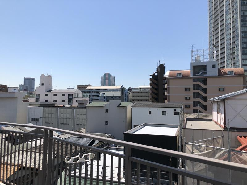 大阪市北区長柄西1丁目の賃貸物件/最上階なので、抜けていて風も通ります。