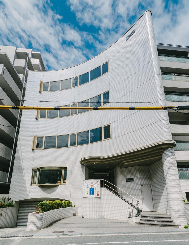 大阪市北区中崎西一丁目の賃貸物件/1階には華道教室の機能が残っています。