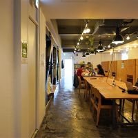 渋谷区代官山町の賃貸物件/共用スペース（4階）。フリーで使えるワークスペースです