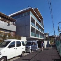 杉並区久我山の賃貸物件/シャープな外観です。