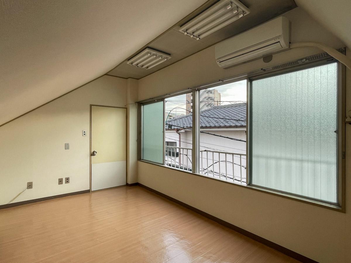 練馬区中村南の賃貸物件/3階：7.5畳の洋室