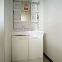練馬区中村南の賃貸物件/2階：洗面台
