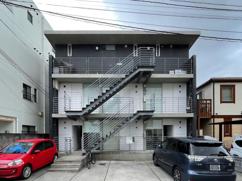 横浜市神奈川区大口通の賃貸物件/スッキリとした落ち着いた外観