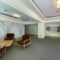 渋谷区千駄ヶ谷の賃貸物件/待合所のあるエントランス