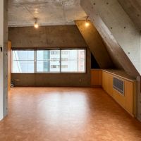 千代田区神田小川町の賃貸物件/上階も天高約2.7mでやや高く、開放感があります