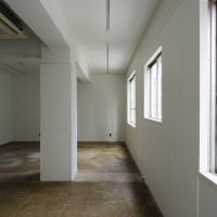 台東区柳橋の賃貸物件/天井にはライティングレールが設置済み