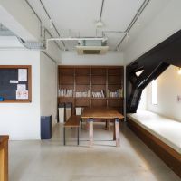 台東区柳橋の賃貸物件/ソファも造作されている