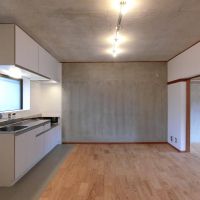 大田区大森中の賃貸物件/コンクリートの壁や天井、素材の風合いにグッときます