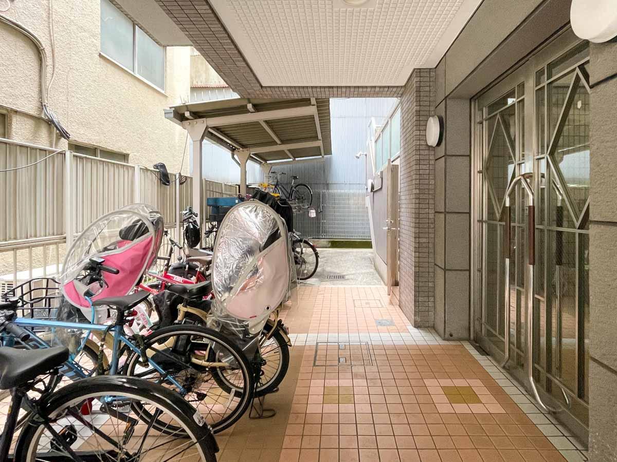 墨田区江東橋の賃貸物件/エントランス。この先にオートロックが設置されています