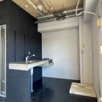 世田谷区瀬田の賃貸物件/キッチンと洗濯機置き場