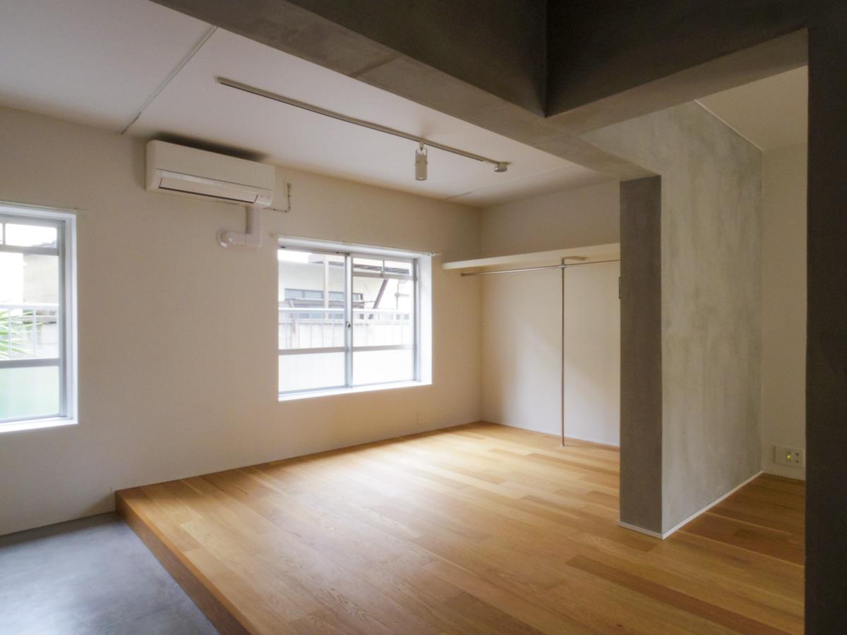 品川区豊町の賃貸物件/荷物が多くなければ、2人分の衣類はちゃんと入りそう。こちらもカーテンで隠せる
