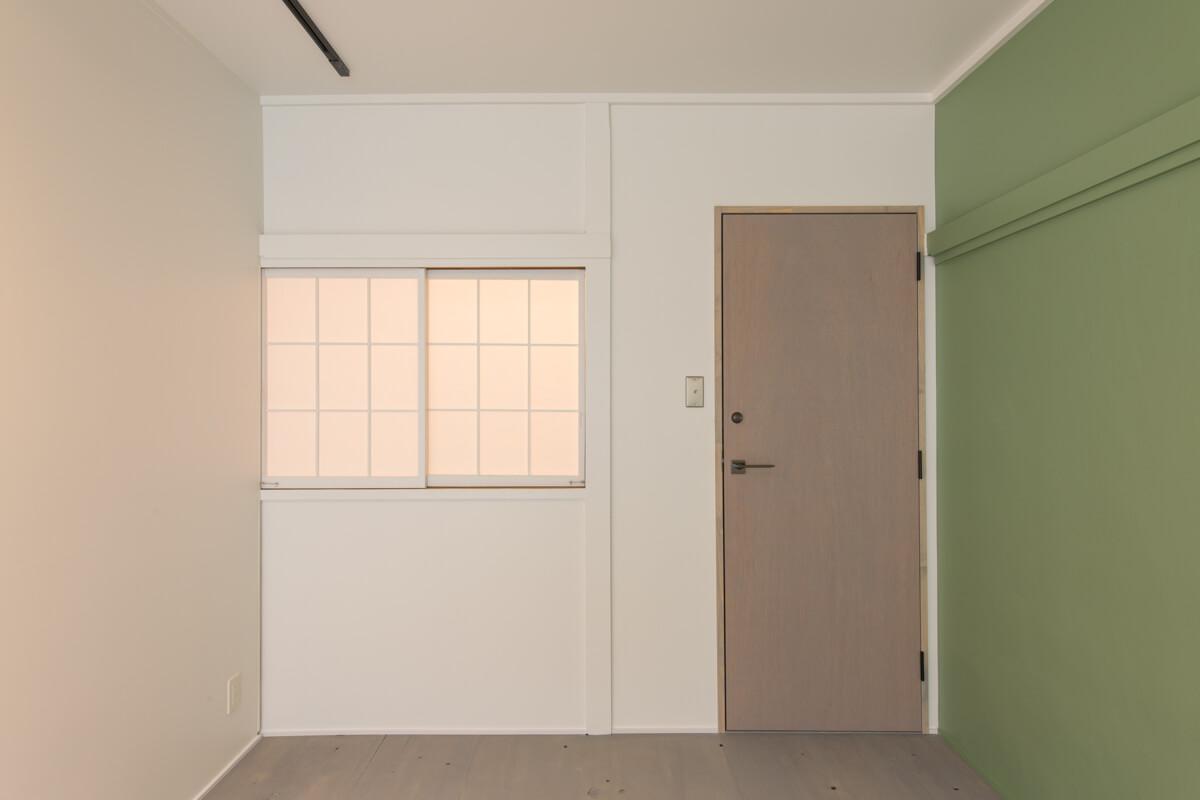 新宿区四谷の賃貸物件/全区画、扉側はこんな感じ