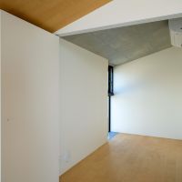 目黒区目黒の賃貸物件/LDKとつながる洋室。書斎や子供部屋にちょうどいい