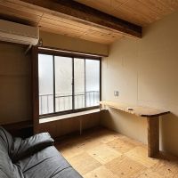 墨田区京島の賃貸物件/D号室：床と壁は素地のままなので、お好みで手を加えても