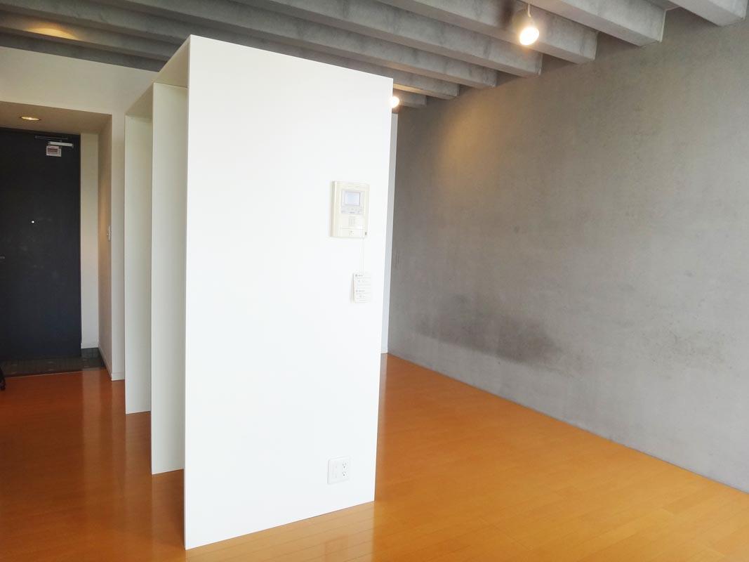 横浜市青葉区美しが丘の賃貸物件/収納ユニットが部屋の真ん中にある