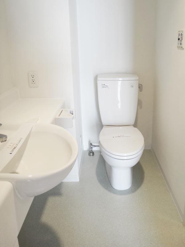 横浜市青葉区美しが丘の賃貸物件/洗面・トイレは同じ空間