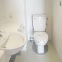 横浜市青葉区美しが丘の賃貸物件/洗面・トイレは同じ空間