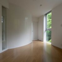 新宿区大京町の賃貸物件/個室も曲線を描いた形