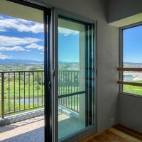 埼玉県入間市仏子の売買物件/角部屋ではないけれど、マンションのつくりが段々になっていて角部屋のような窓の配置が嬉しいコーナー