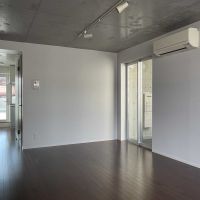 目黒区柿の木坂の賃貸物件/北以外の3方向に窓があり、しっかりと光が入ります