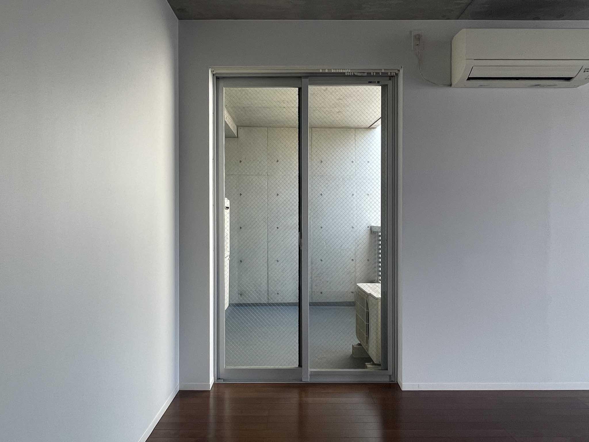 目黒区柿の木坂の賃貸物件/部屋の南側にもベランダがあります
