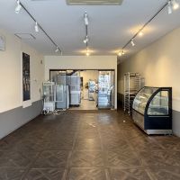 荒川区西尾久の賃貸物件/1階：店舗を正面から