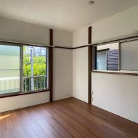 板橋区赤塚の賃貸物件/2階の洋室。2面に窓があります