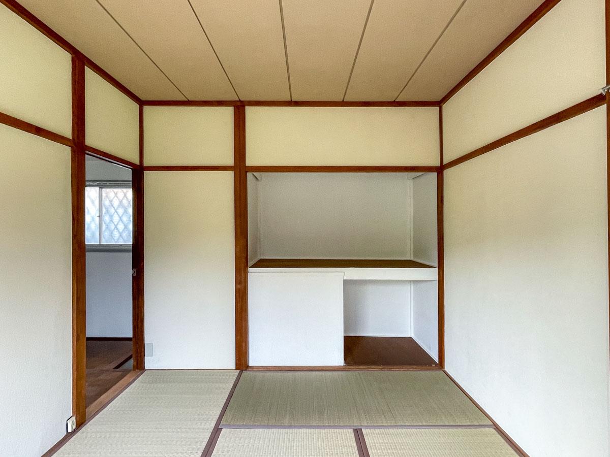 板橋区赤塚の賃貸物件/和室の押し入れは上下で分かれているタイプです