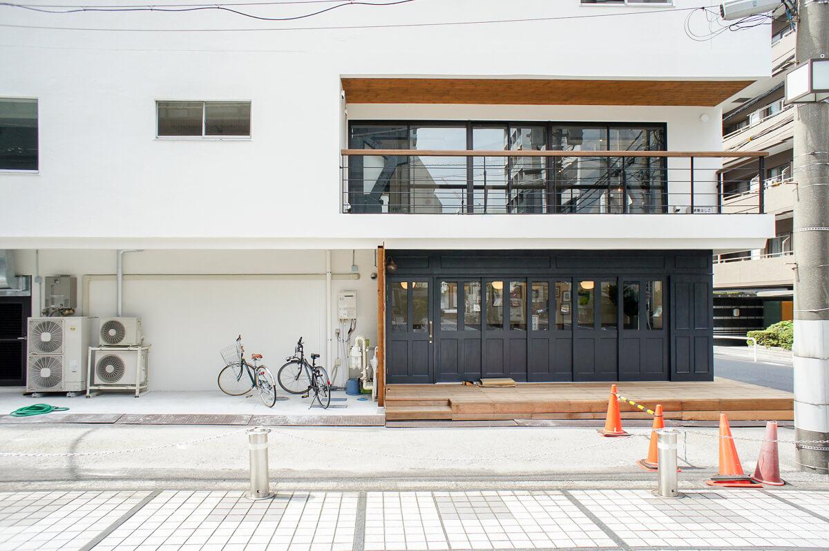 台東区柳橋の賃貸物件/2Fバルコニーは共用ラウンジにある