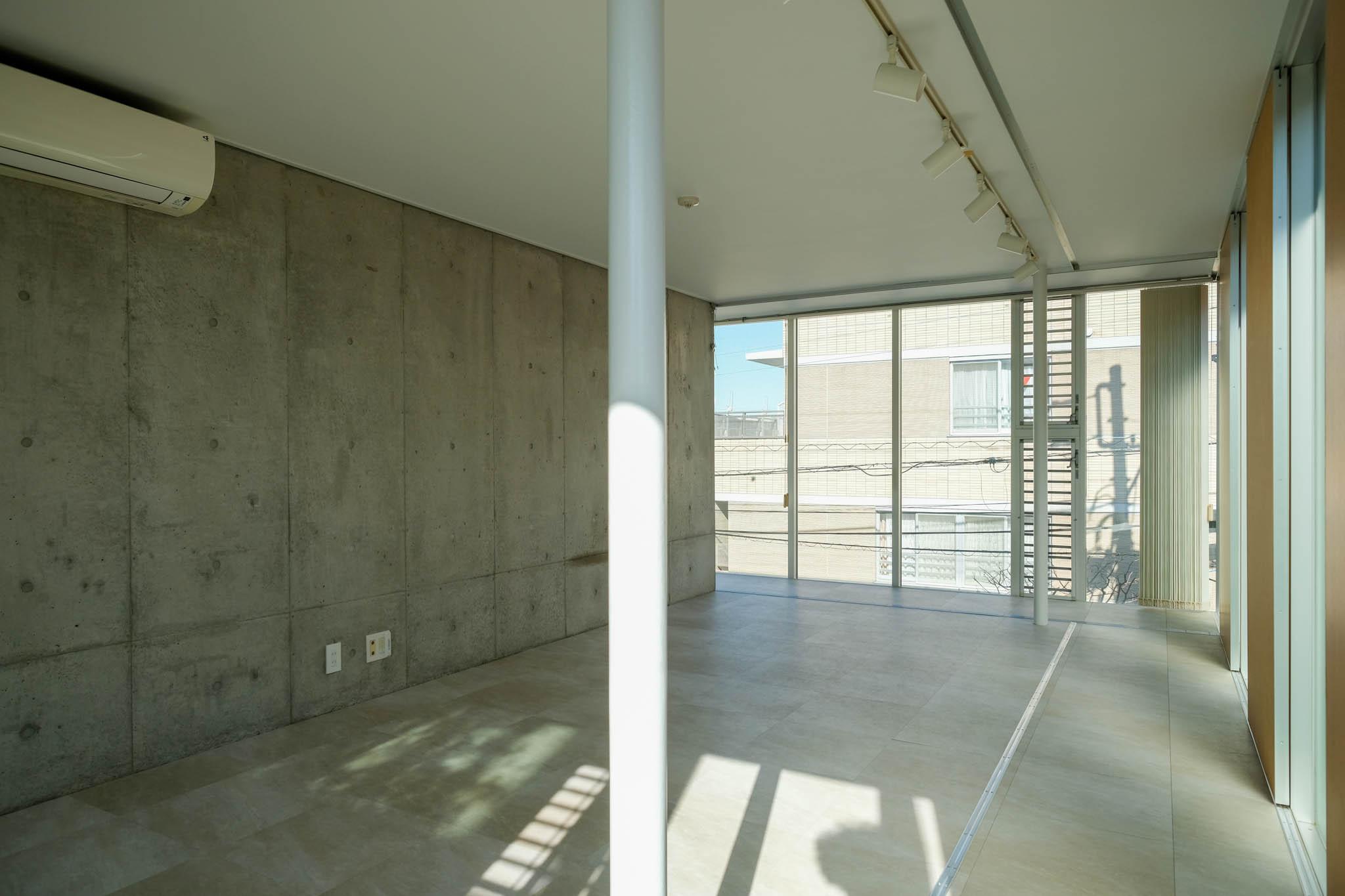 大田区北千束の賃貸物件/家具選びが楽しくなっちゃうシンプルな空間