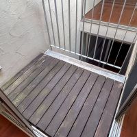 横浜市青葉区荏田北の賃貸物件/2階：椅子や机が置ける、ゆったりめのウッドデッキ