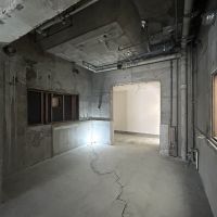 杉並区本天沼の賃貸物件/細長い空間をさらに奥へと進みます