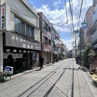 杉並区本天沼の賃貸物件/駅からの通り道はゆるーく長く続く商店街、地域に愛されていそうな個人店がたくさん生きています