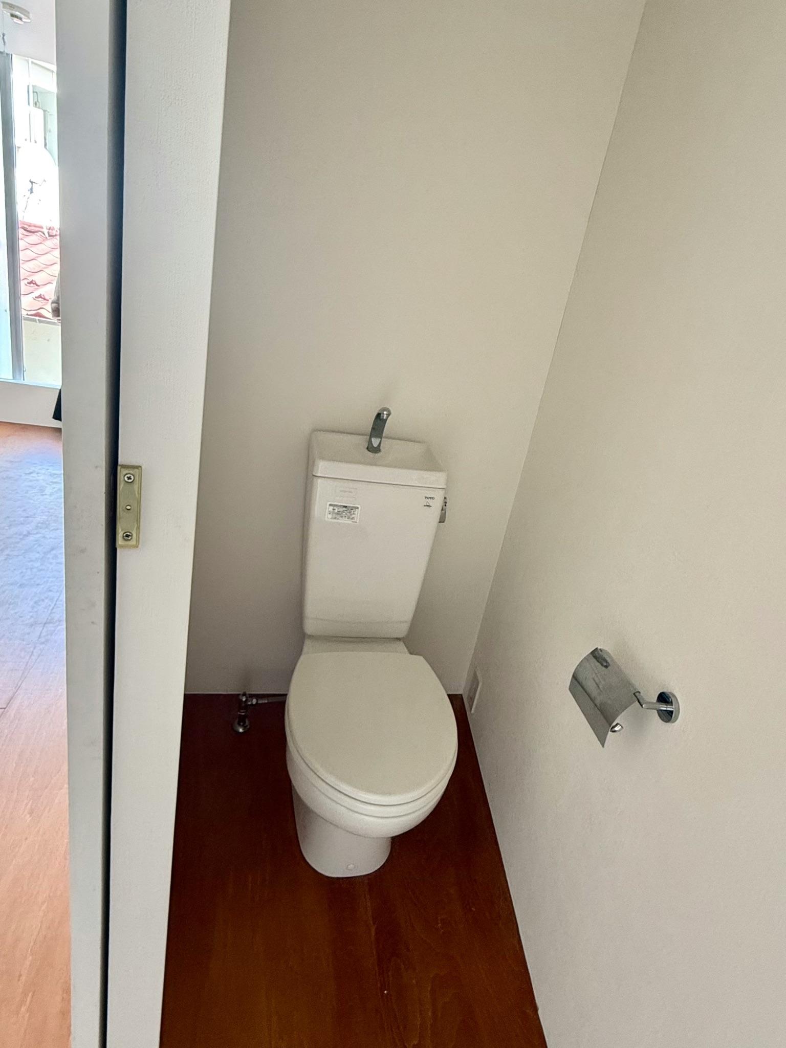 横浜市西区西戸部町の賃貸物件/トイレ