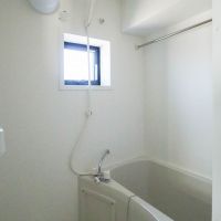 杉並区和泉の賃貸物件/浴室には浴室乾燥機がついています