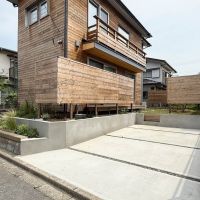 埼玉県比企郡鳩山町楓ケ丘の売買物件/駐車場は2台分つき