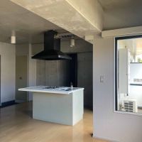三鷹市井の頭の賃貸物件/ベランダ横のこの窓、効いてます