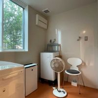 世田谷区豪徳寺の賃貸物件/1F：共用の洗濯機。縦型と二層式と、後にドラム式を用意する予定です