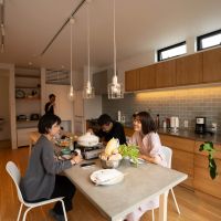 埼玉県川越市郭町の賃貸物件/1階のオーナー区画のダイニングキッチン。友人宅へ訪れるようなイメージで呼び鈴を鳴らしてください！
