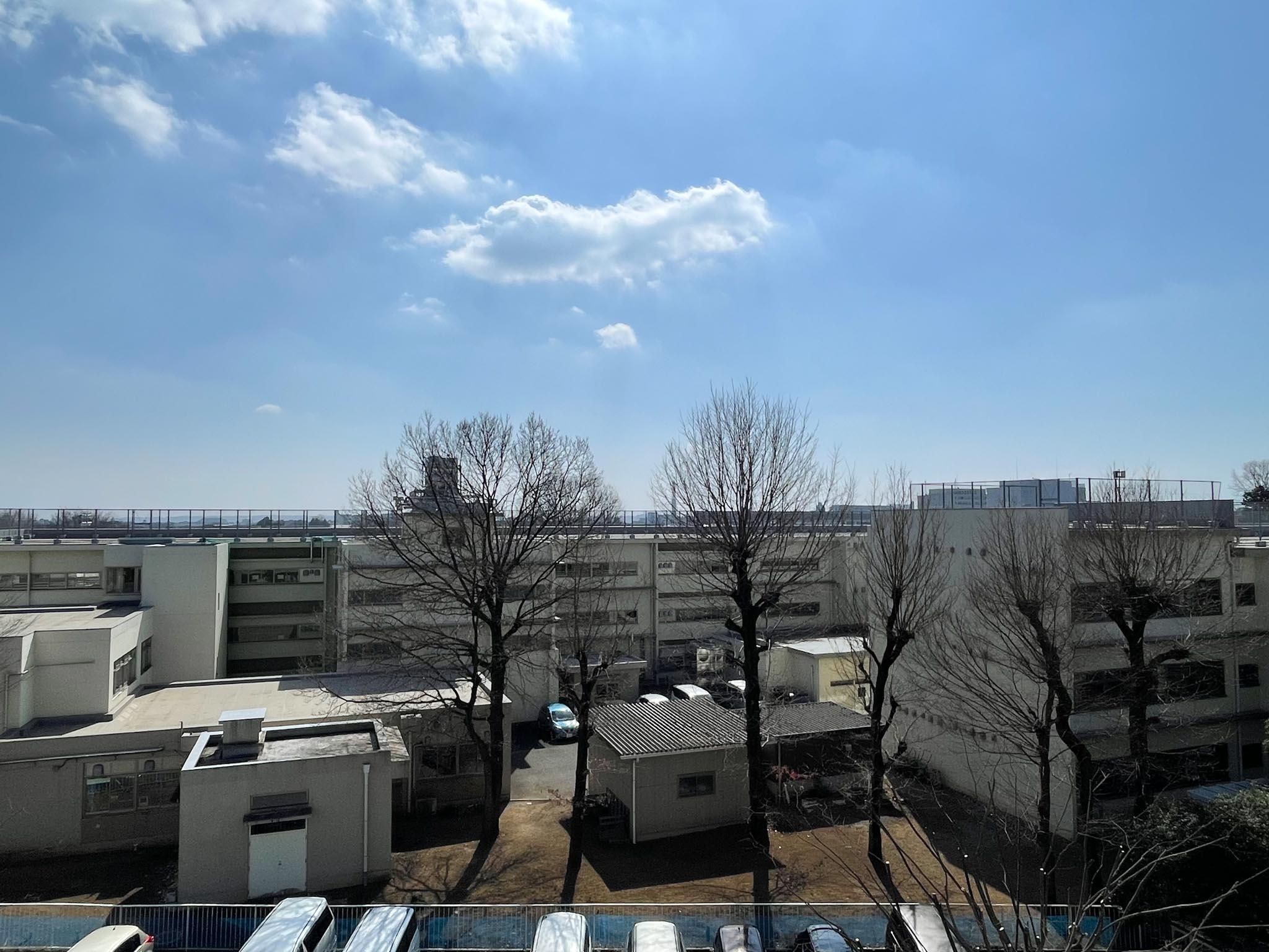 立川市幸町の賃貸物件/この気持ちのいい景色！階段で5階まで上がった甲斐があります