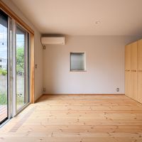 東久留米市小山の売買物件/1階は壁はあえて立てず、収納家具で仕切っている