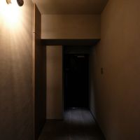 目黒区中目黒の賃貸物件/ムードのある玄関