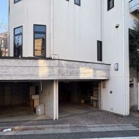 練馬区春日町の賃貸物件/2台分あるガレージ