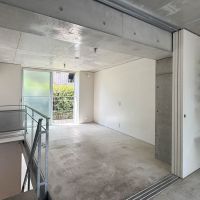 世田谷区世田谷の賃貸物件/玄関入ると、オープンに空間が広がっているつくり