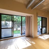 川崎市高津区下作延の売買物件/10時ごろの光の入り方。ほぼ東向きなので朝早い時間が一番明るいです