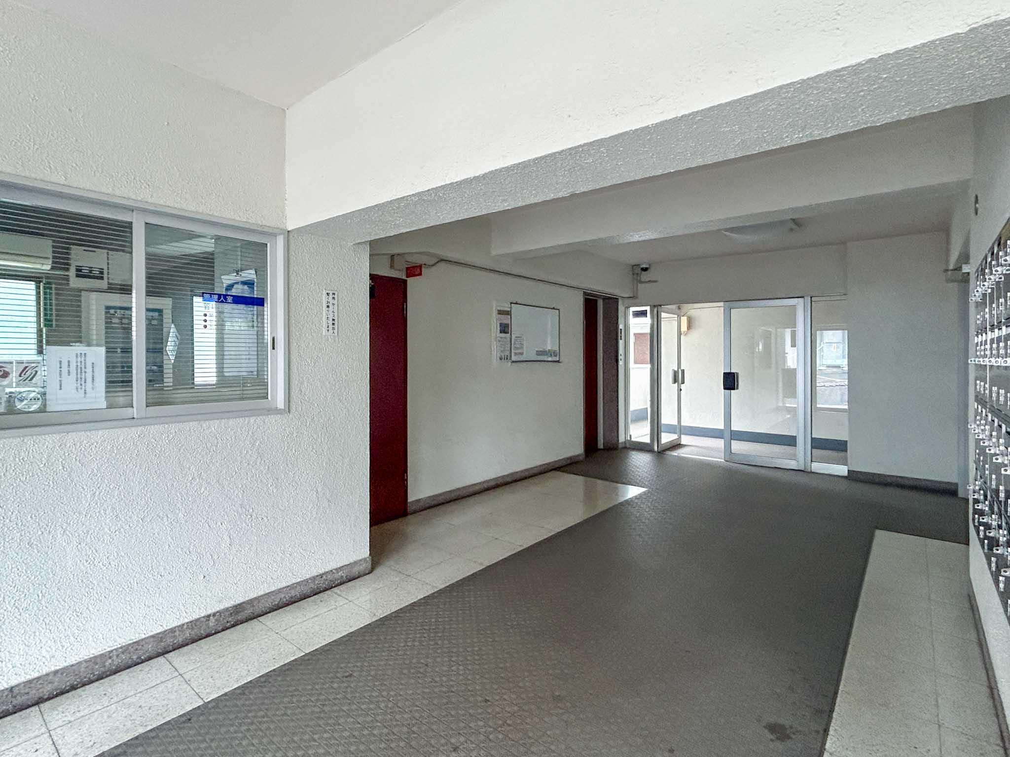 大田区田園調布の売買物件/エントランスホール