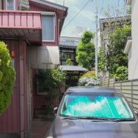 大田区南馬込の賃貸物件/隣家の脇道を通った先の奥まった場所にあります