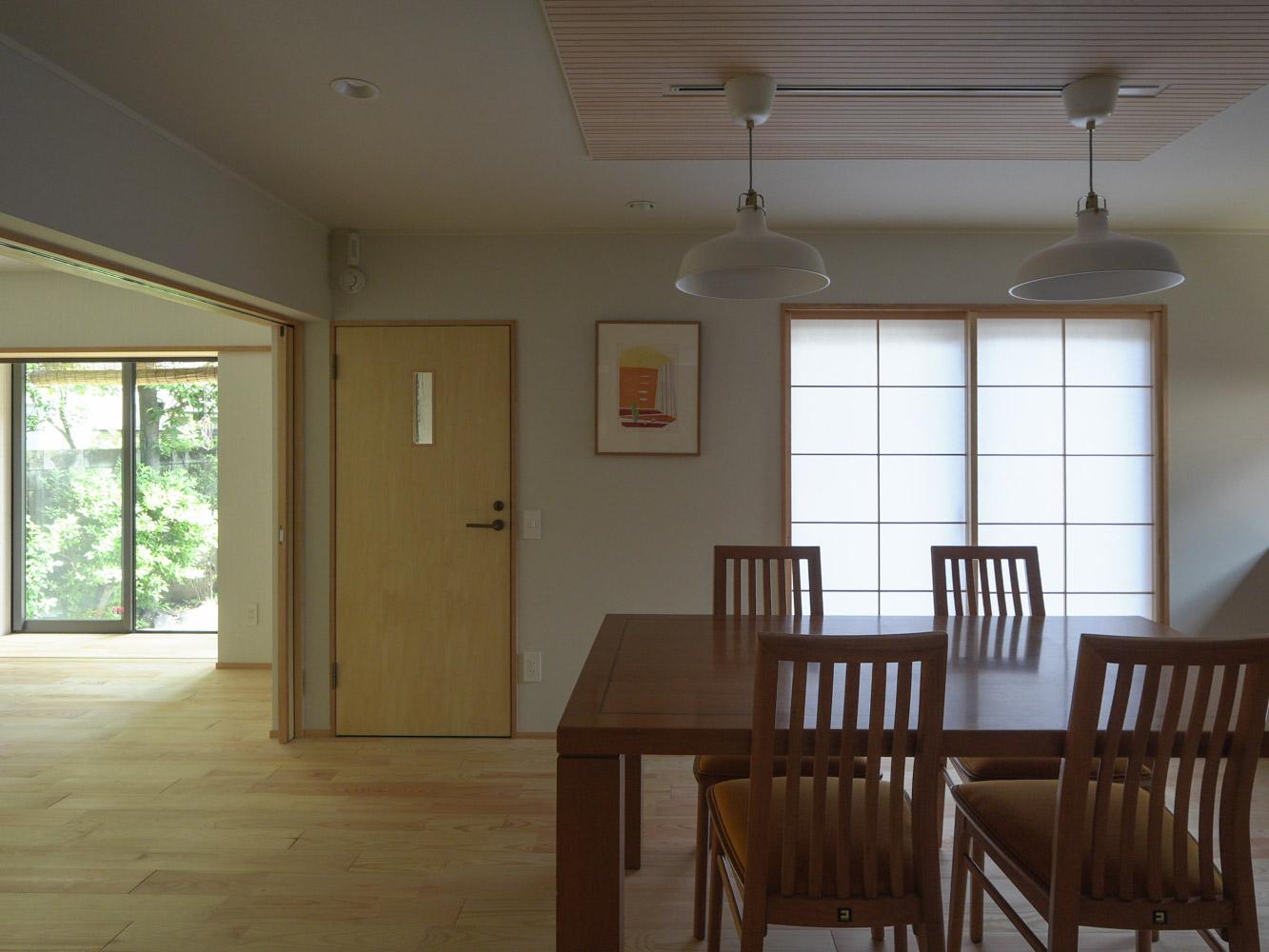 大田区南馬込の賃貸物件/玄関の先に、リビングダイニング