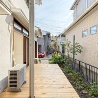 埼玉県川口市安行藤八の賃貸物件/広々としたウッドデッキ